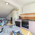 Amazing In With Kitchen