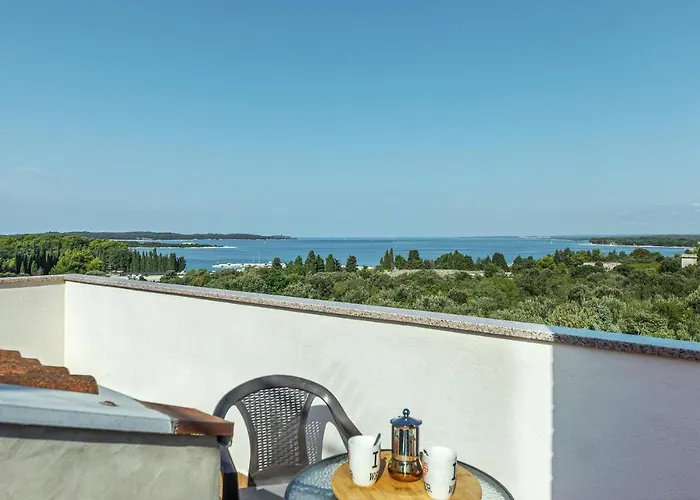 Amazing In With Kitchen Apartmán